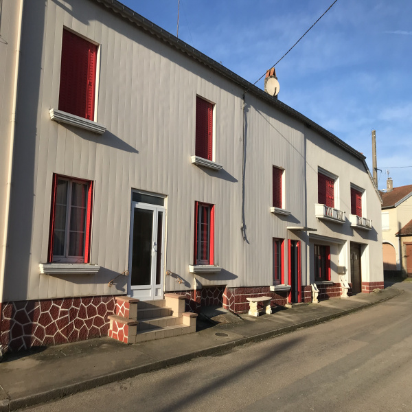 Offres de vente Maison de village Sauville 88140