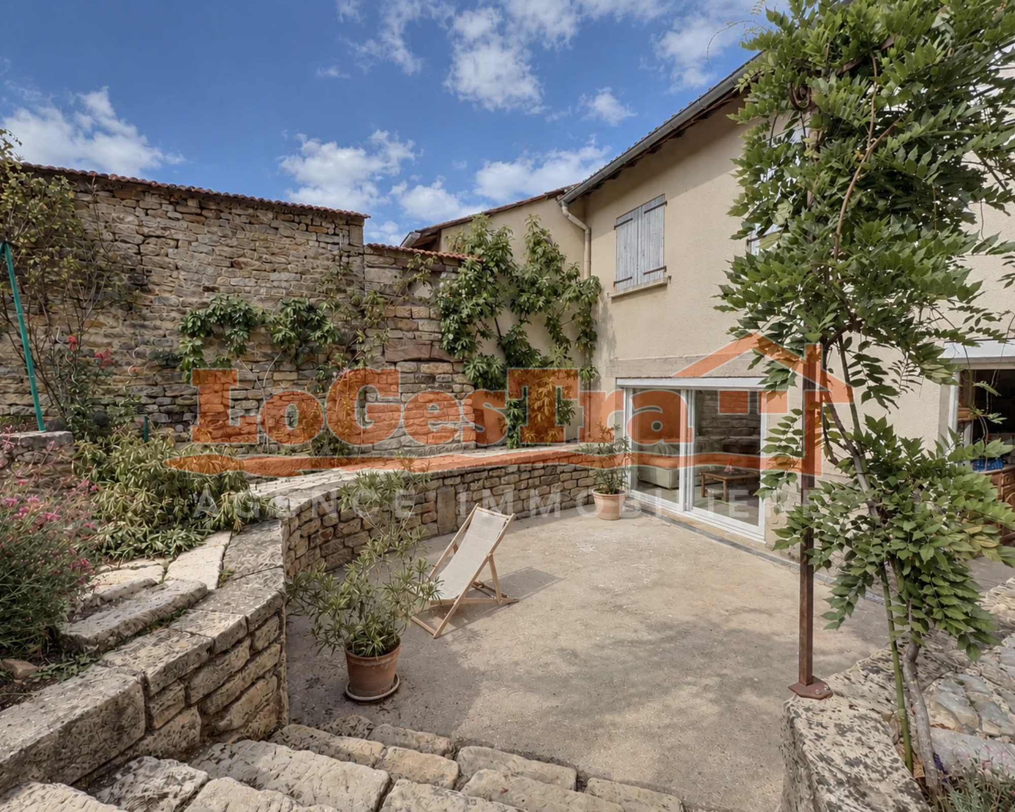 Maison de village, 175m2 SAINT OUEN LES PAREYS